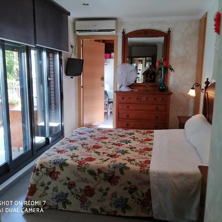 Habitacion Familiar En Un Atico Con Gran Terraza Y,Cocina ,En La Playa Burriana Εξωτερικό φωτογραφία