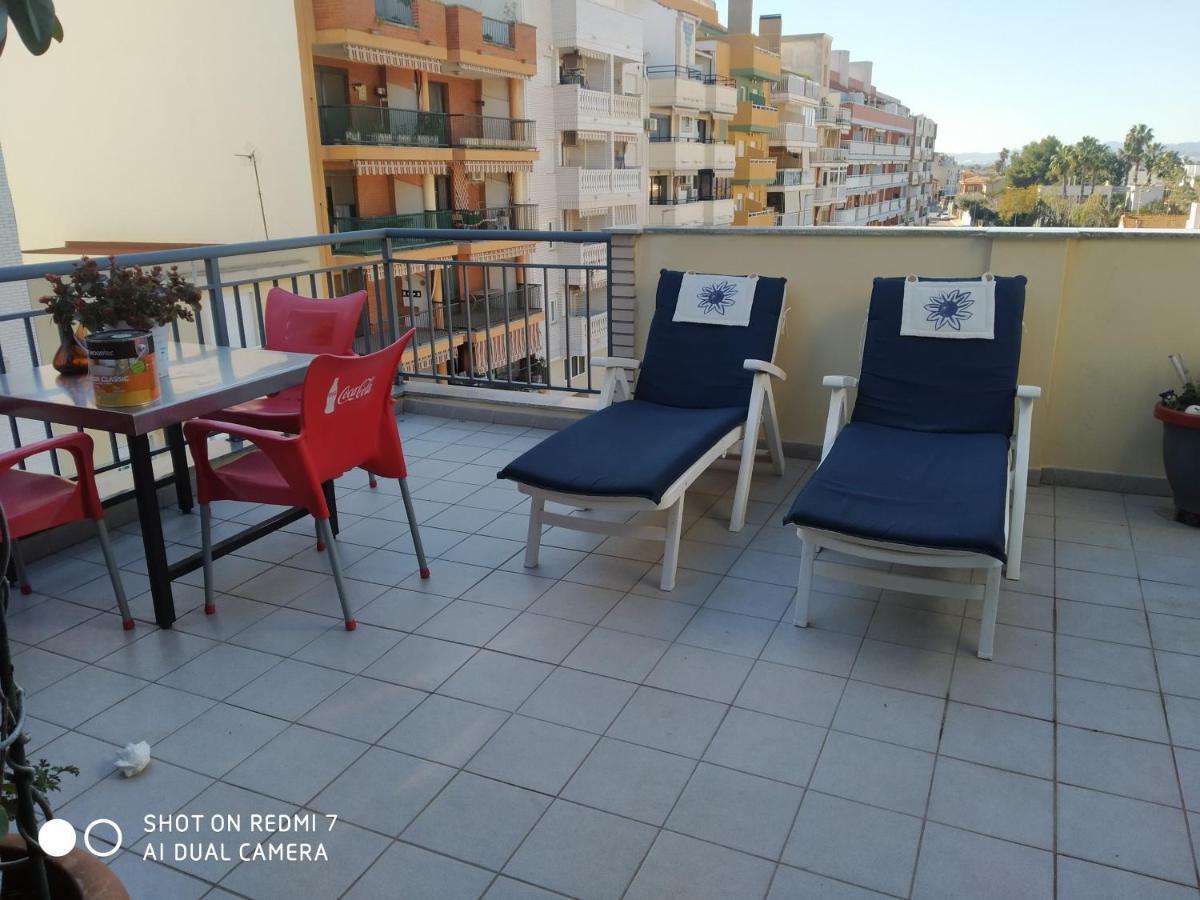 Habitacion Familiar En Un Atico Con Gran Terraza Y,Cocina ,En La Playa Burriana Εξωτερικό φωτογραφία