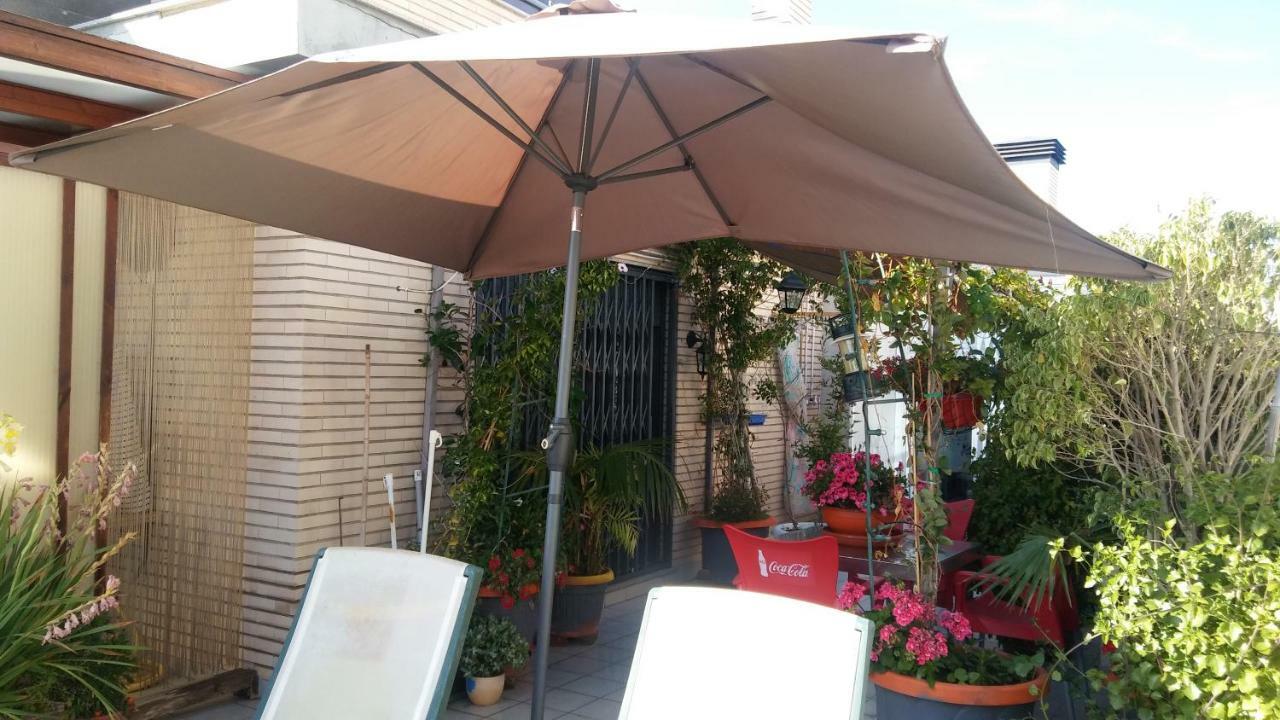 Habitacion Familiar En Un Atico Con Gran Terraza Y,Cocina ,En La Playa Burriana Εξωτερικό φωτογραφία